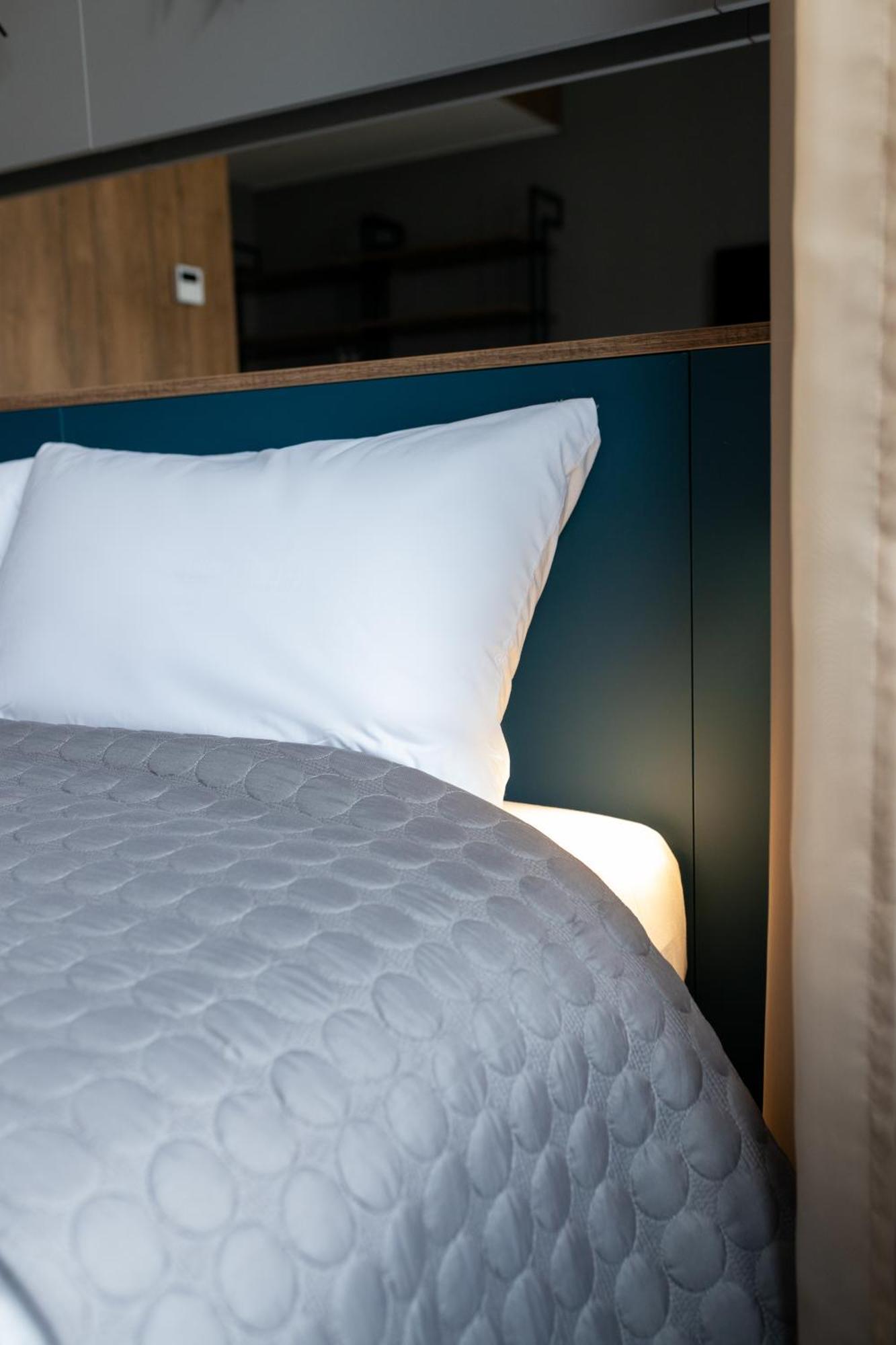 Four Sisters Luxury Rooms In Siauliai Bagian luar foto